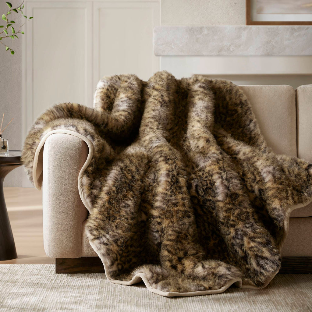 Luxe Faux Fur Throw Blanket