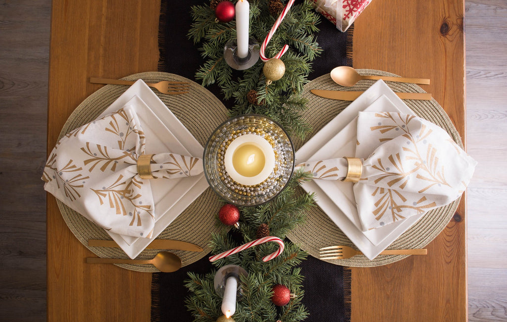 Metallic Holly Leaves Napkins, Set Of 6