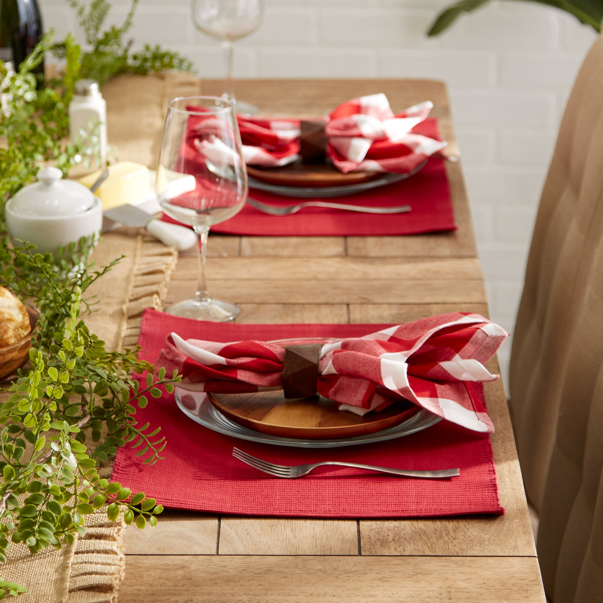 Cardinal Red Everyday Ribbed Placemat Set/6