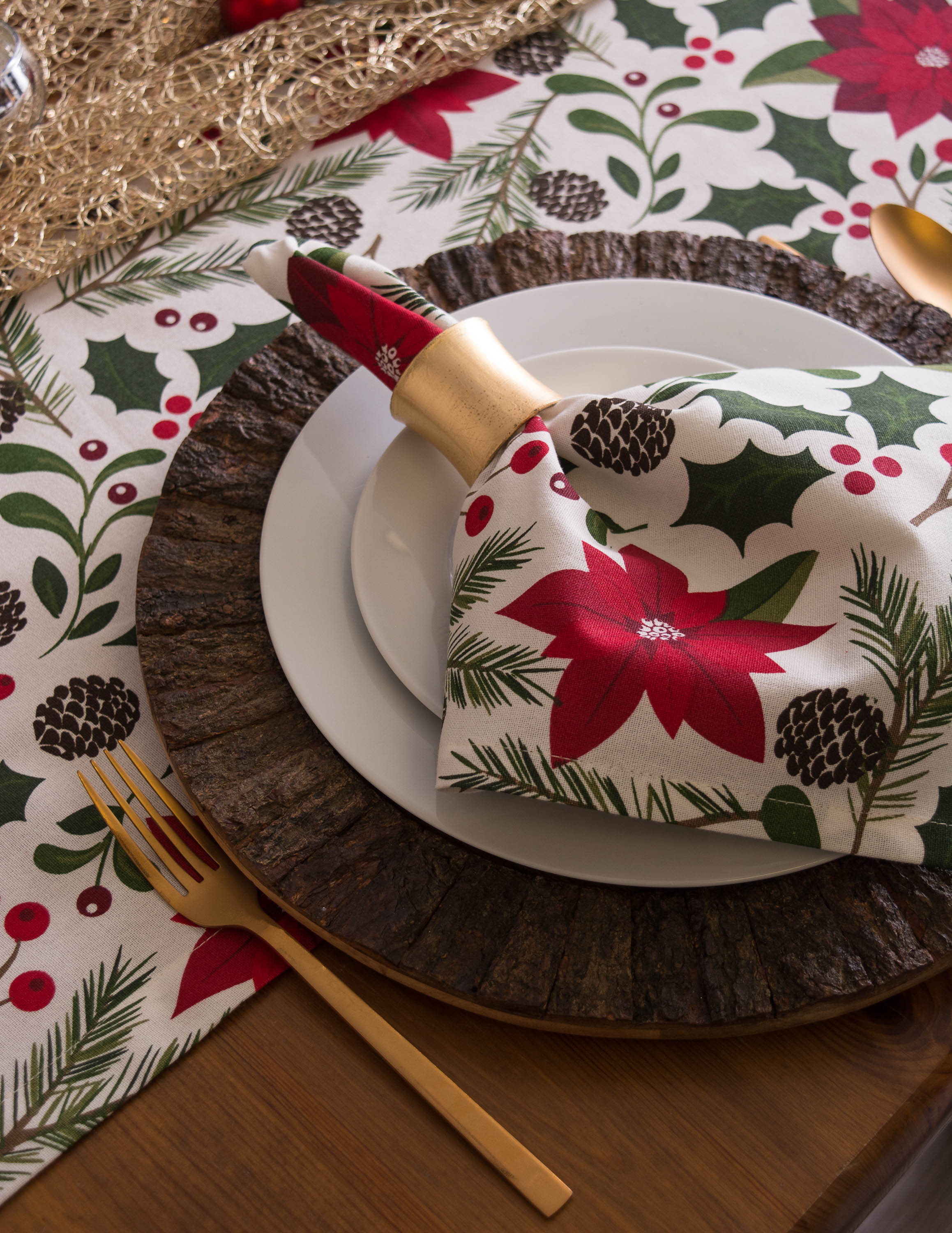 Christmas Woodland Floral Printed Table Runner