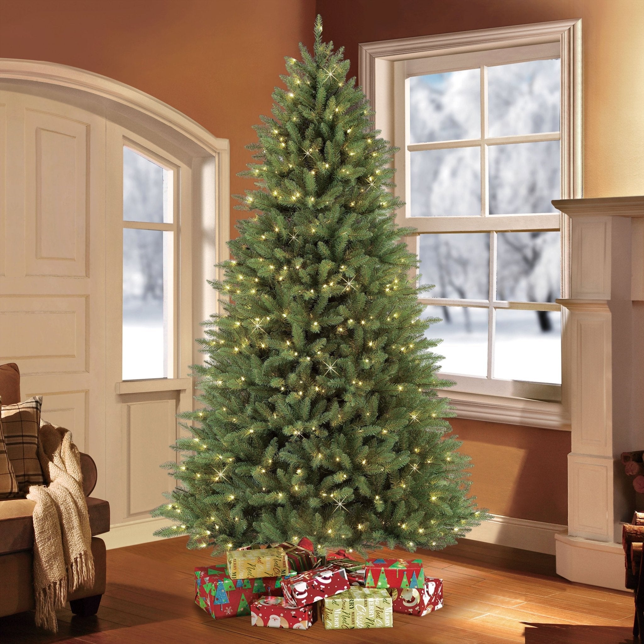 7.5 ft Pre-Lit Fraser Fir Artificial Christmas Tree with 600 UL Clear Lights Metal Stand