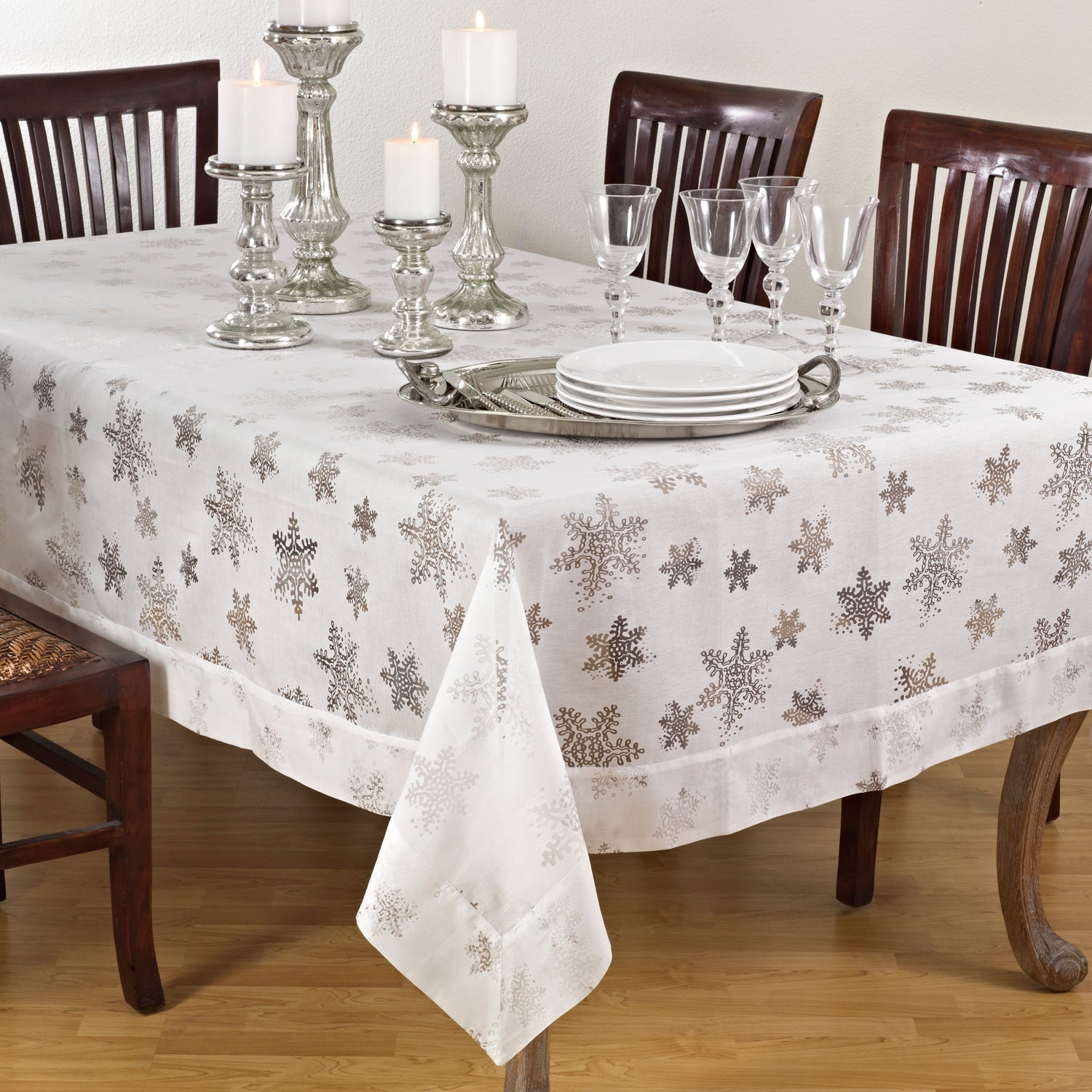 Burnout Snowflake Design Tablecloth