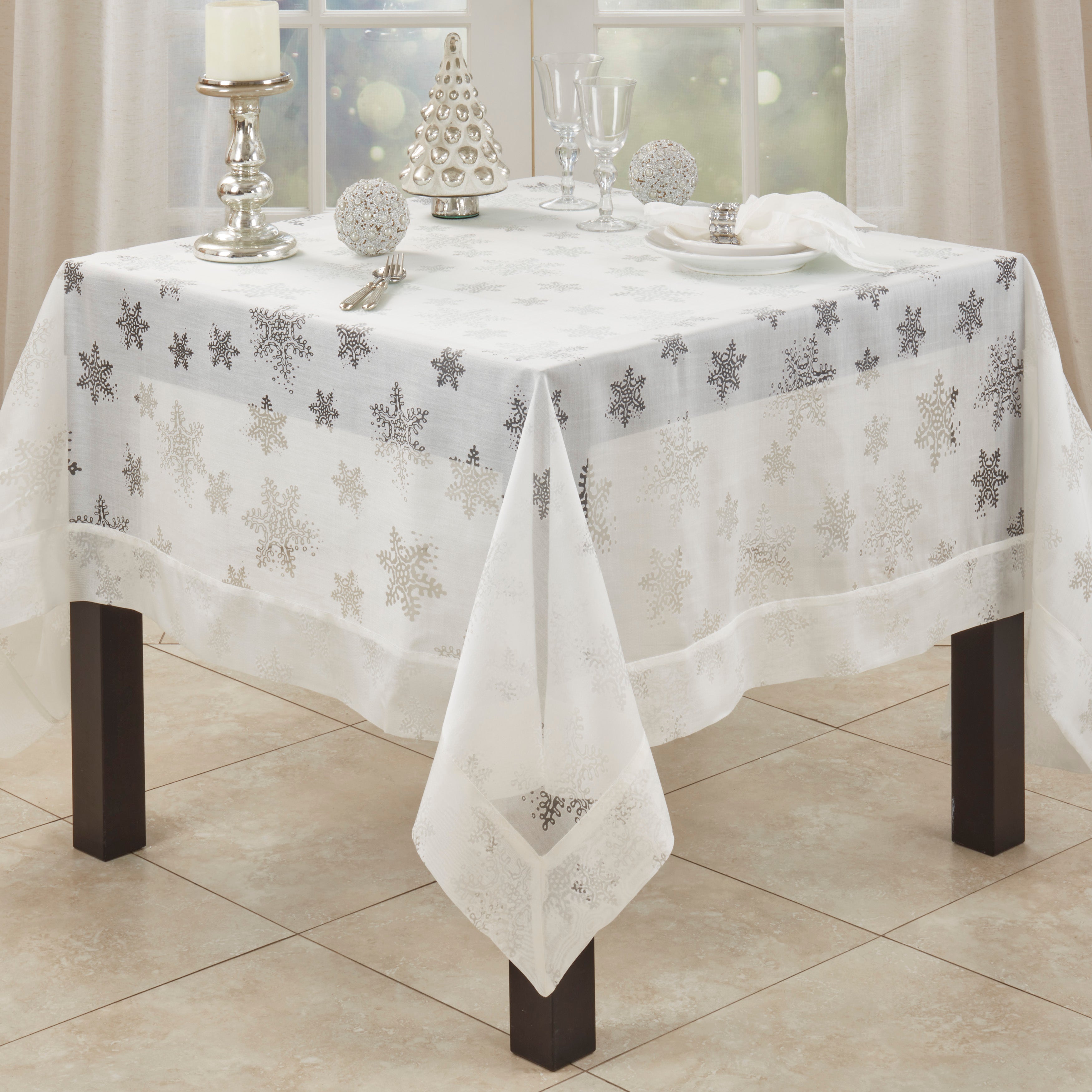 Burnout Snowflake Design Tablecloth
