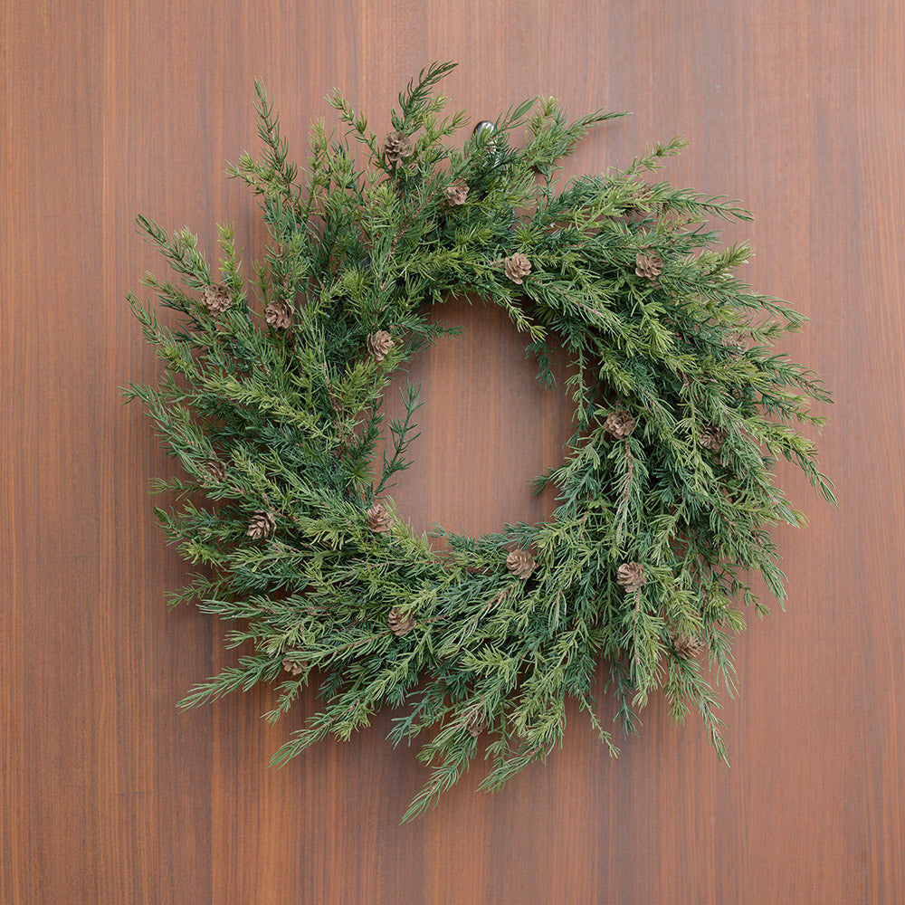 Elegant 28 Artificial Pine Wreath with Realistic Pinecones