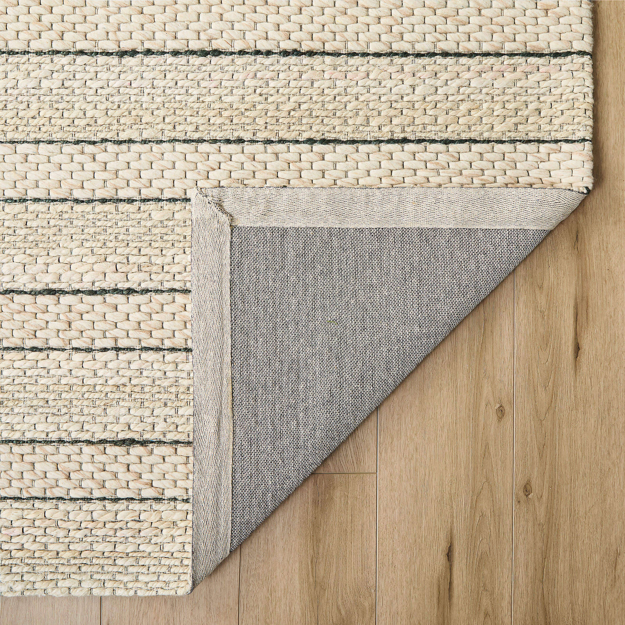 Jaya Luxe Textured Stripe Ivory Rug