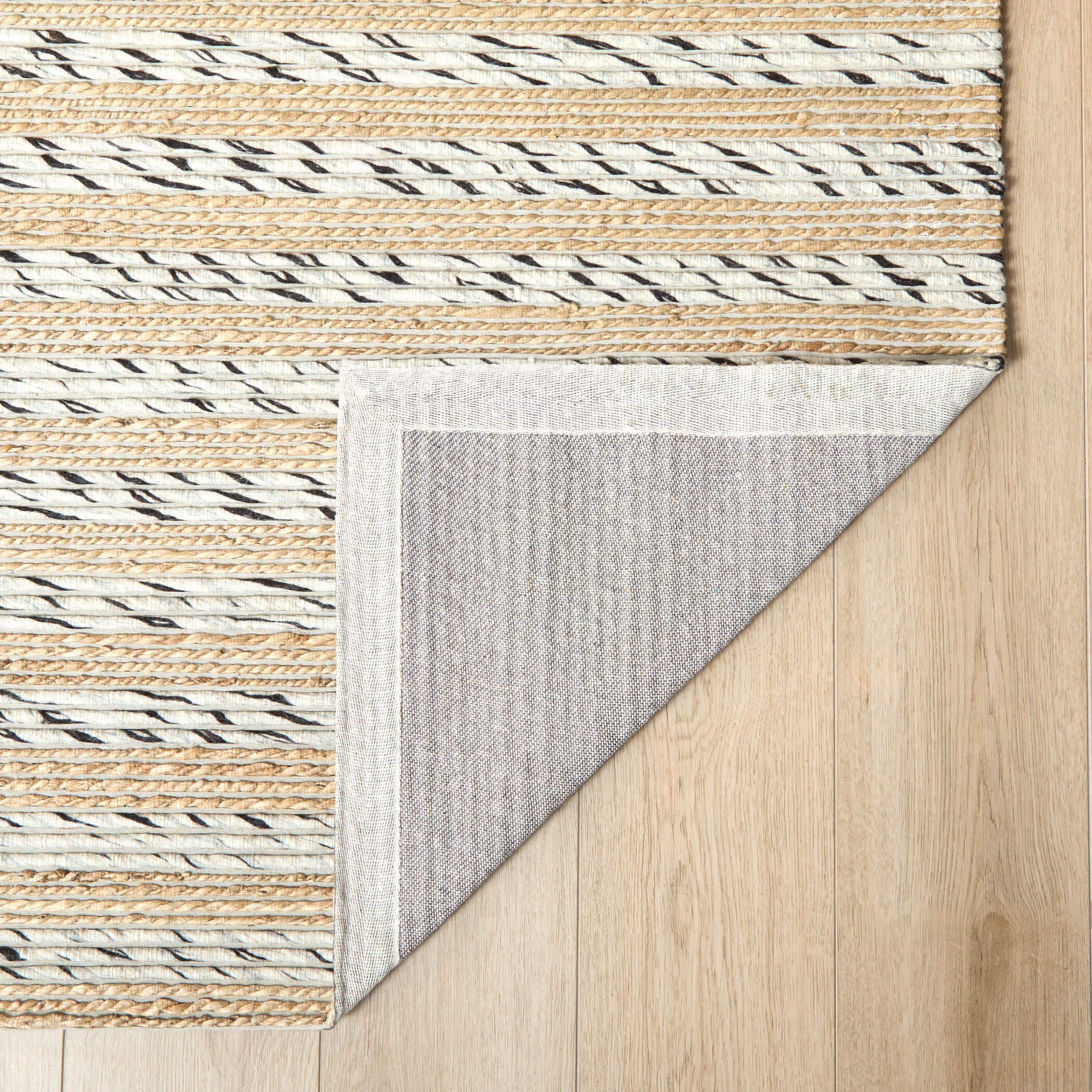 Jaya Beige Rug