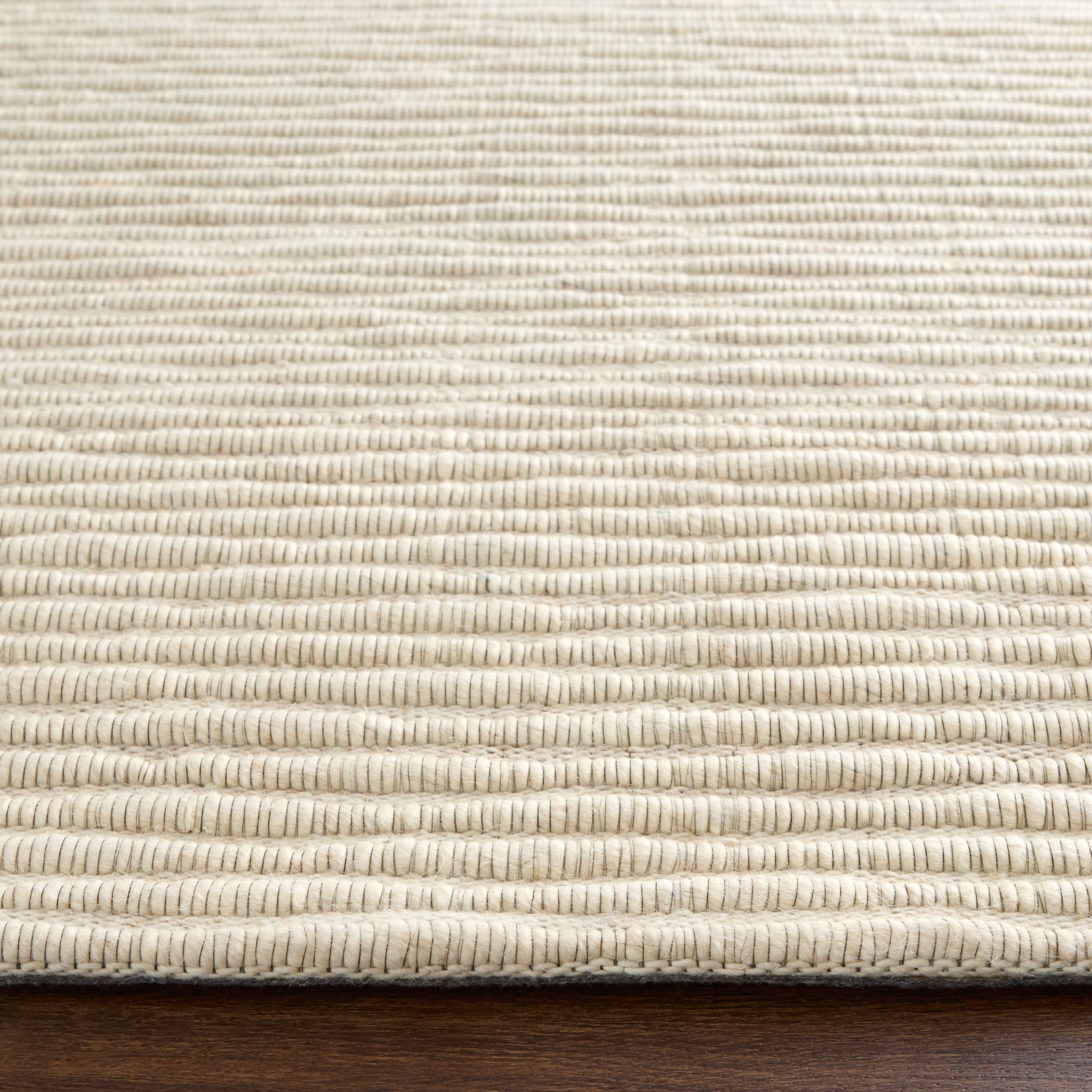 Jaya Luxe Textured Channel Ivory Rug