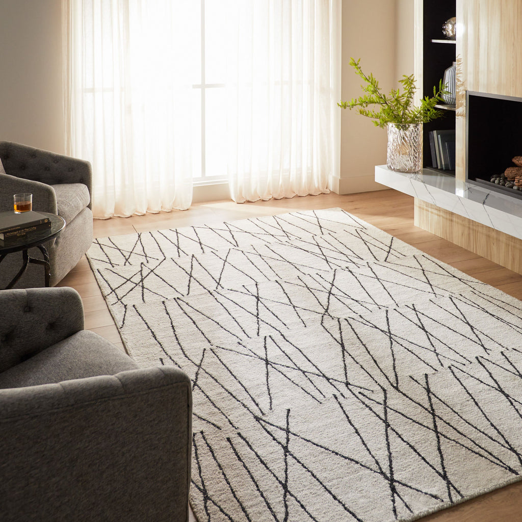 Myra Abstract Black Ivory Rug