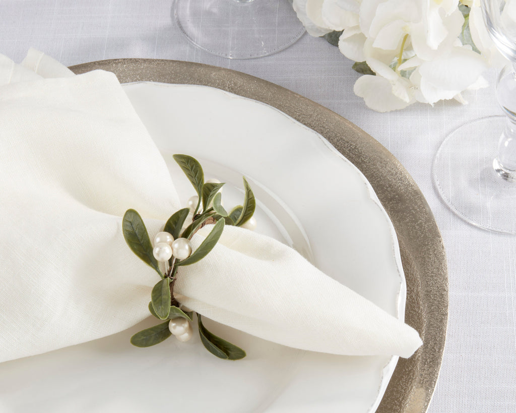 Mistletoe Napkin Ring, Set of 4