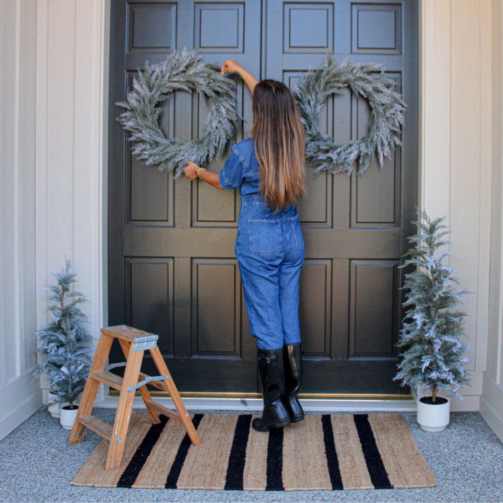 30 Flocked Cedar Wreath with Snow-Dusted Finish