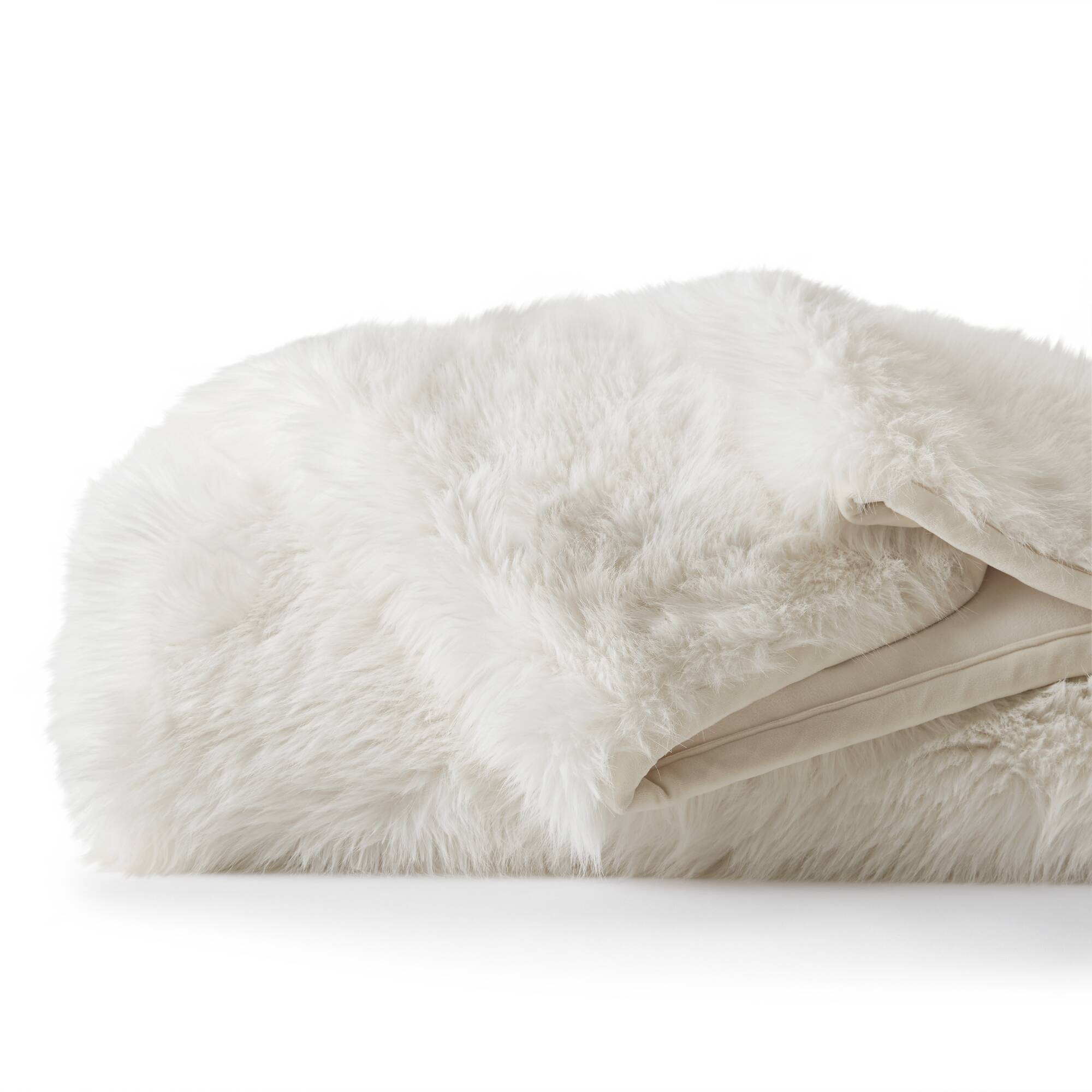 Luxe Faux Fur Throw Blanket