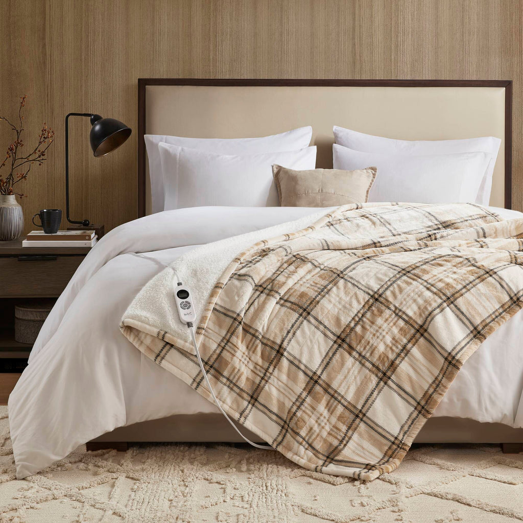 Tan Plaid 50x60' Heated Throw