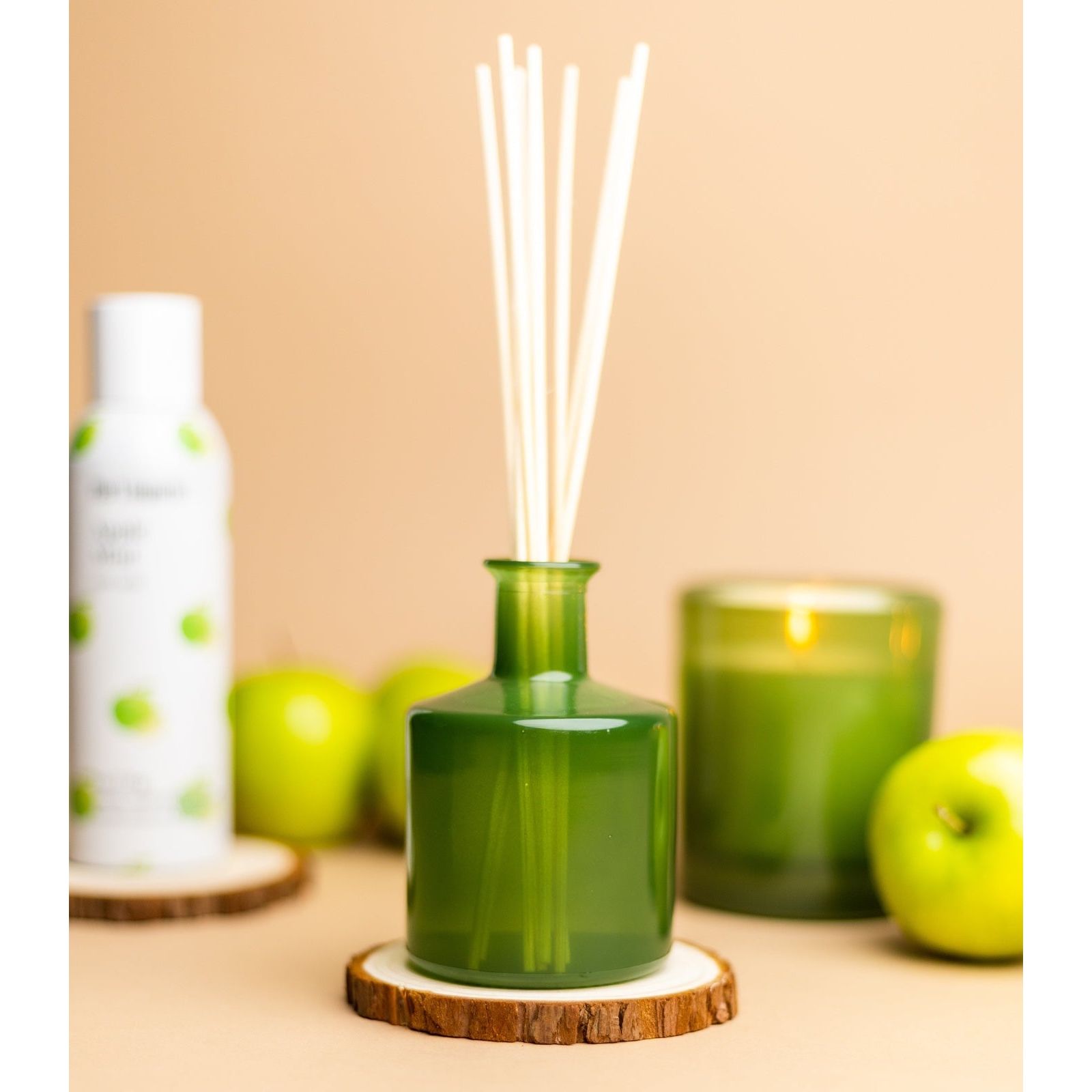 Pier 1 Apple Mint 6.76 oz Reed Diffuser