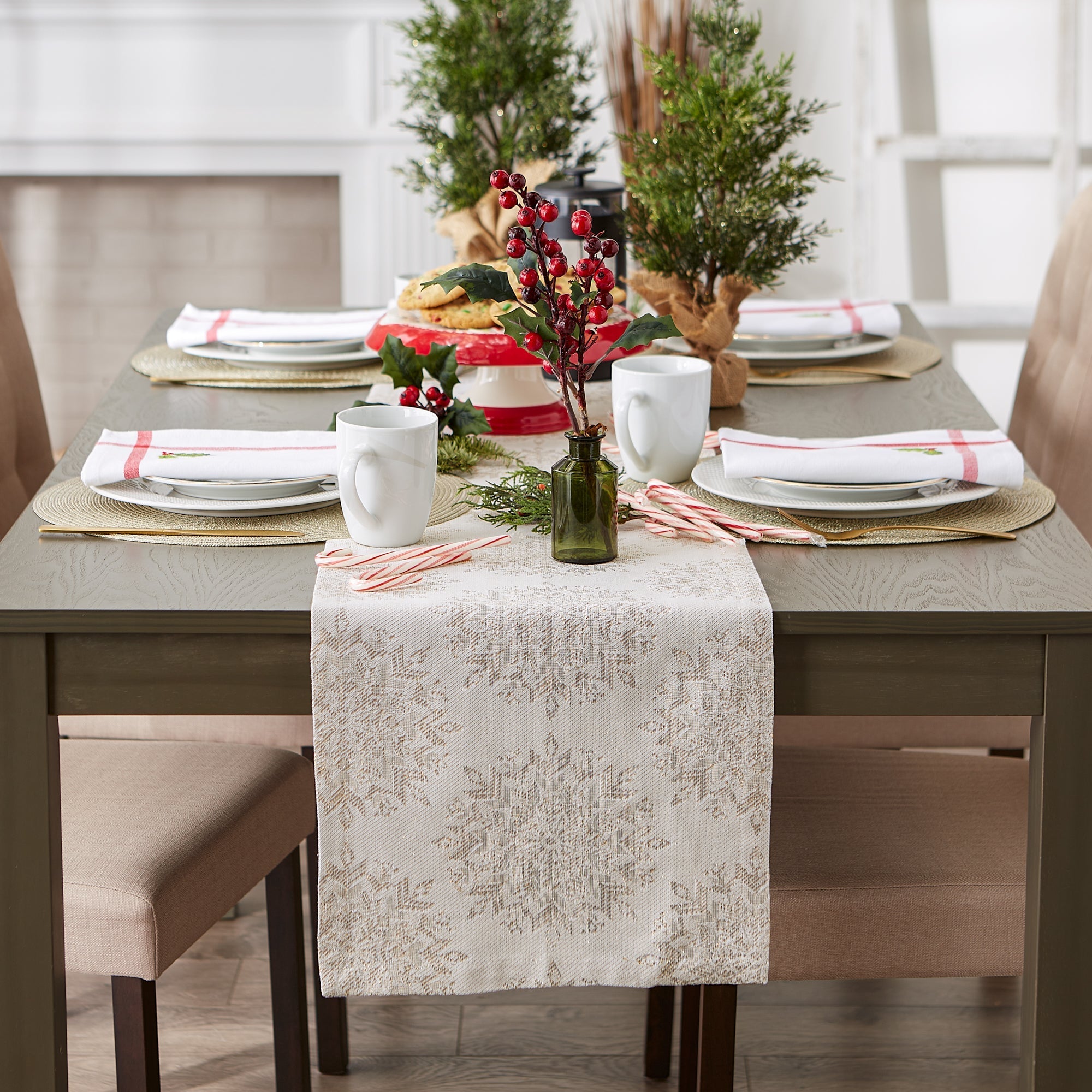 Winter Sparkle Jacquard Table Runner